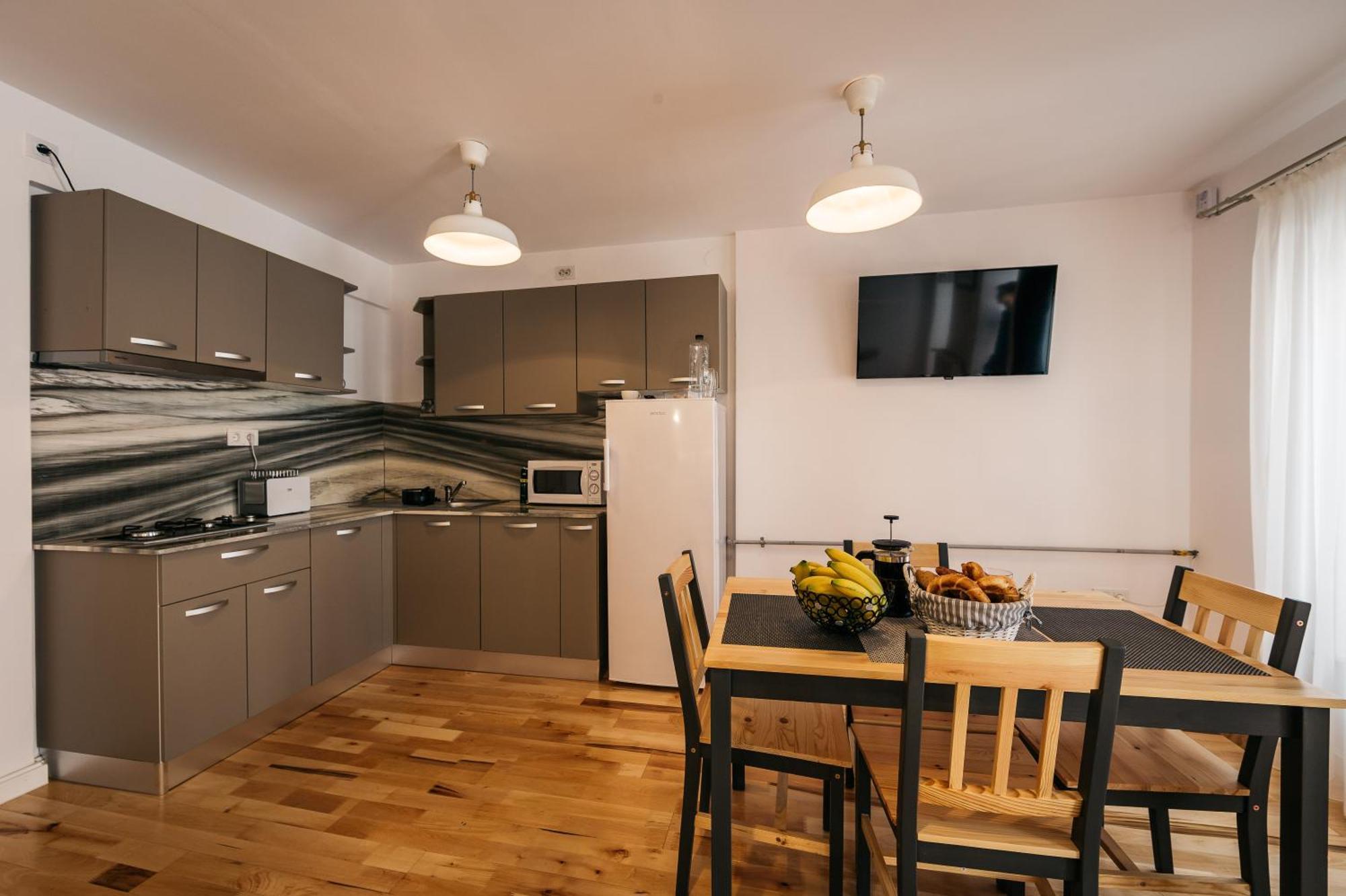 Yellowboot Aparthotel Nagyszeben Kültér fotó